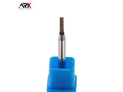 Zongyeda explică - Rotație în sensul acelor de ceasornic sau în sens invers acelor de ceasornic pentru frezele pentru prelucrarea lemnului?