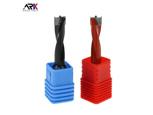 Care sunt avantajele frezelor în prelucrarea fitingurilor instrumentelor de suflat?