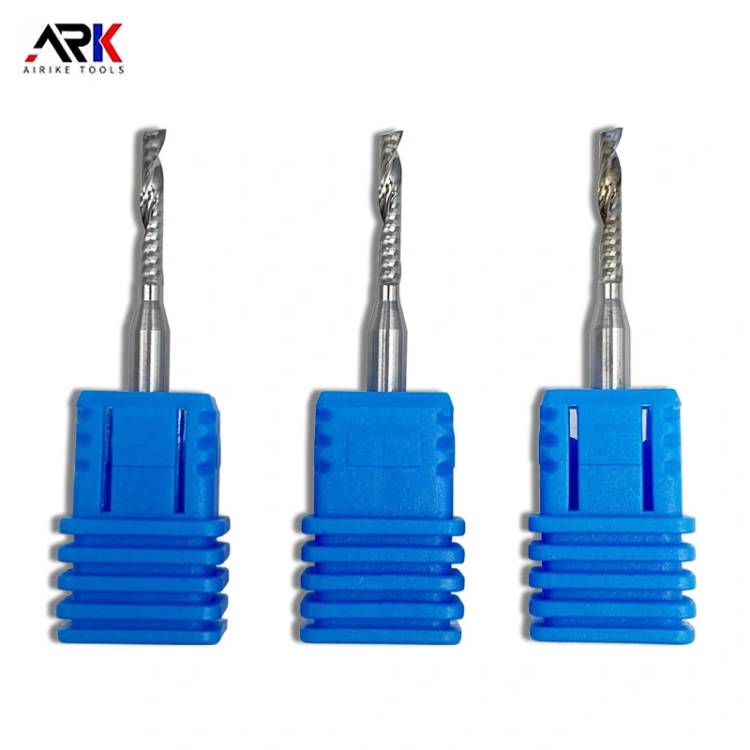 Freză cu o singură muchie cu diametru mic